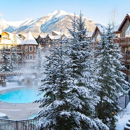 The Raven Suite At Stoneridge Mountain Resort キャンモア エクステリア 写真